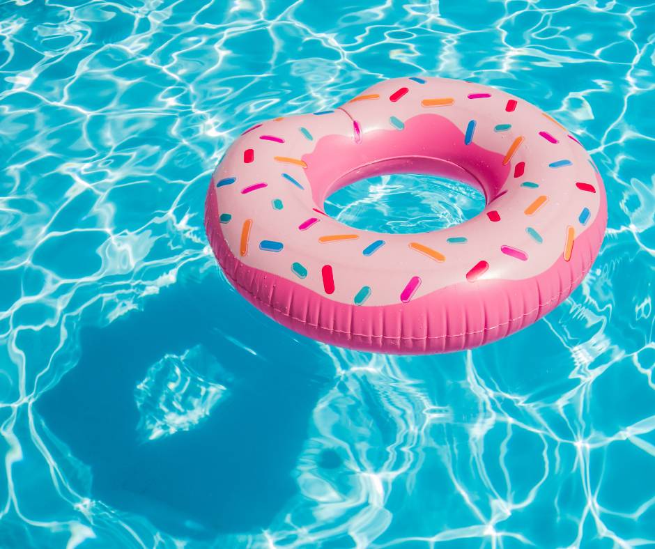 web 1-min (1) swimming pool